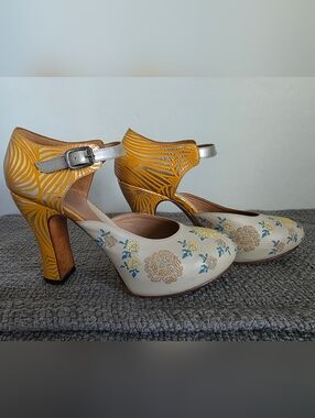 Fluevog Platform Miracles Flora Size 8